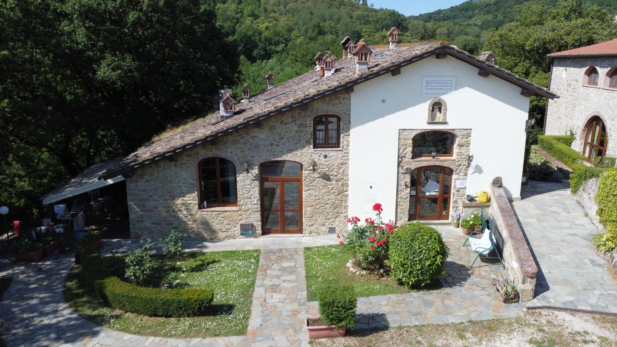 Casa Vacanze Borgo La Fratta Барберино-ди- Муджелло Экстерьер фото